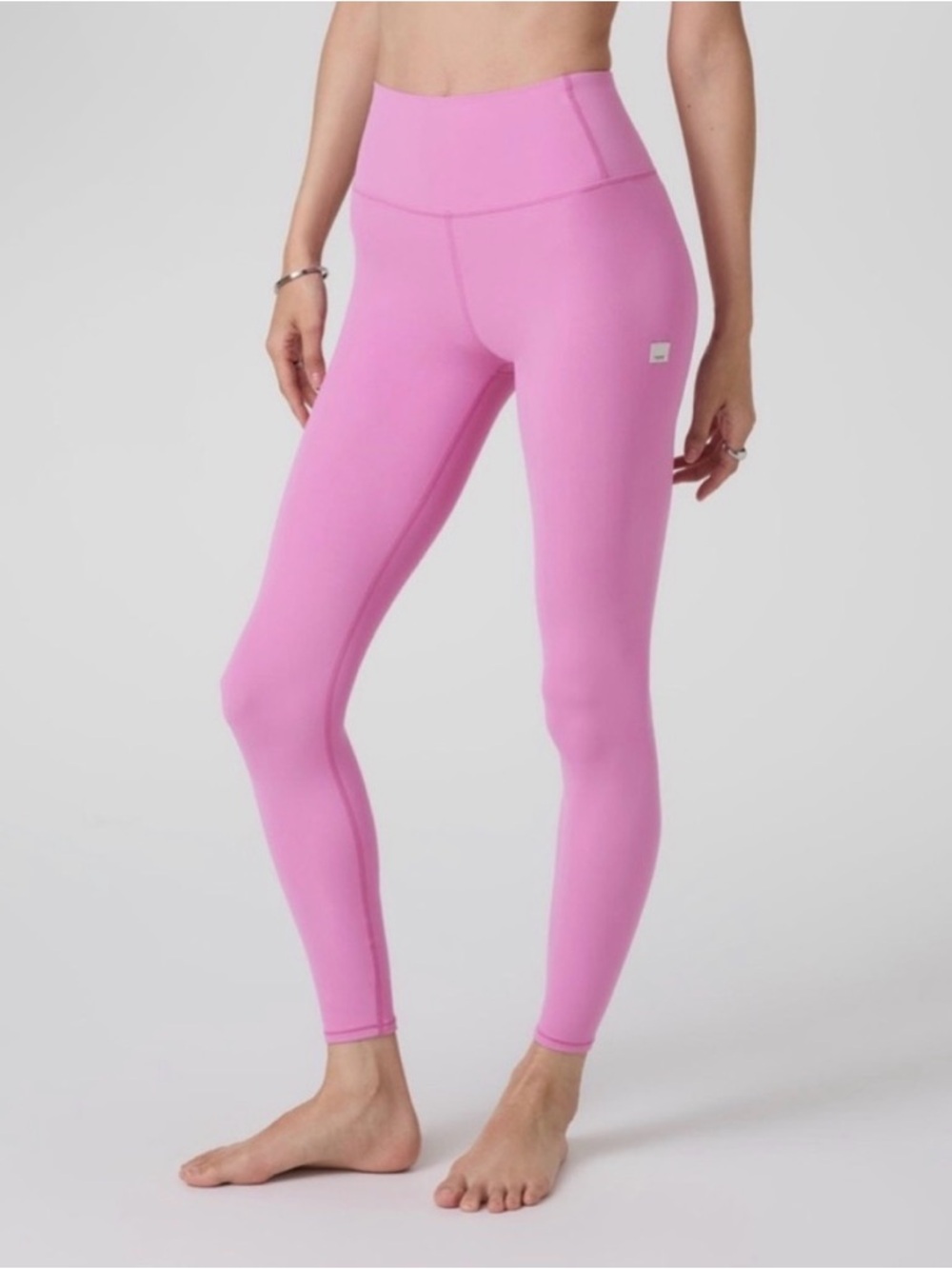 NWOT Vuori All The Feels Leggings in Azalea Pink XL